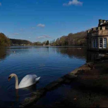 Millstone Cottage Newmillerdam Hill Top Luaran gambar