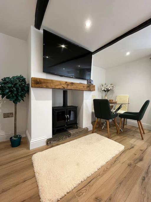 Millstone Cottage Newmillerdam Hill Top Luaran gambar